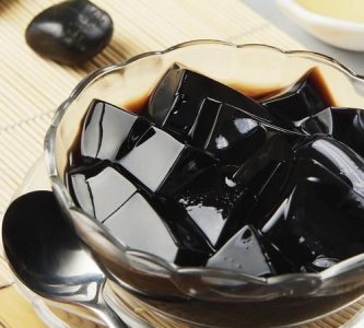 龟苓膏和凉粉的区别,金钱龟苓膏粉的做法与配方?