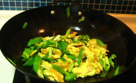 辣椒炒鸡蛋怎么炒,辣椒炒鸡蛋怎么做好吃图20