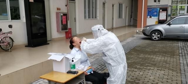 昨天做核酸的时候棉签只在舌头沾了一下,很多都这样,这有用吗