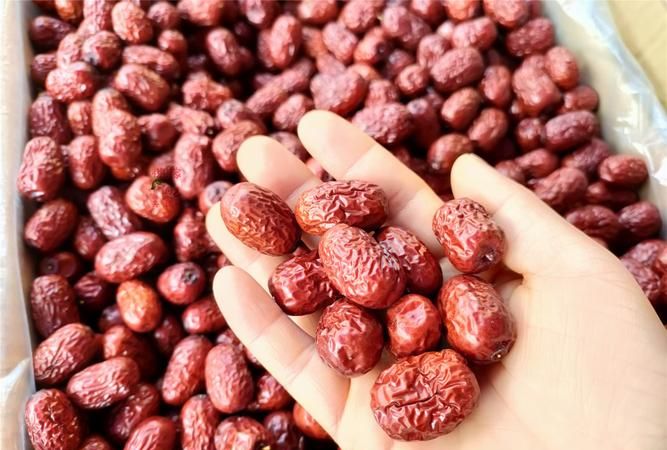 红枣吃的时候有点苦味是什么原因