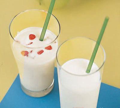 为什么牛奶加水就成为了胶体