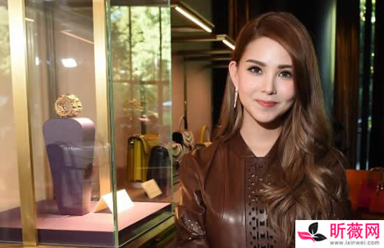 昆凌个人资料简介及家世背景介绍