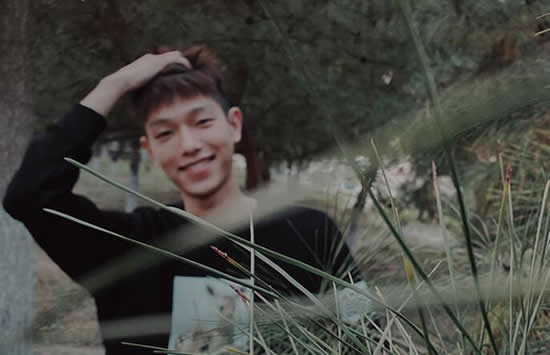 王锵个人资料简介及图片写真介绍