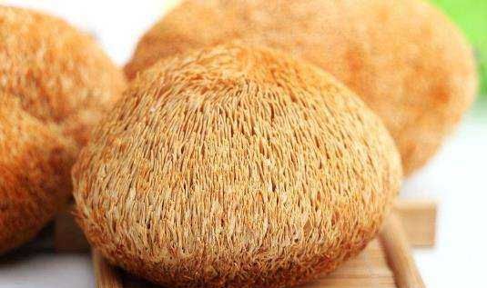 猴头菇变软了还能吃,去年人家送的干猴头菇硬硬的能吃吗图1