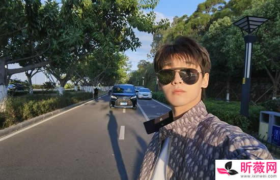 邢昭林个人资料简介及最新图片介绍