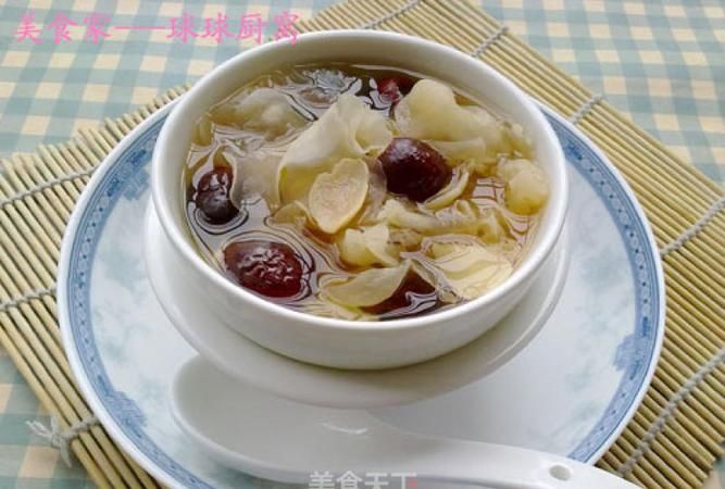 银耳百合莲子汤的功效和作用