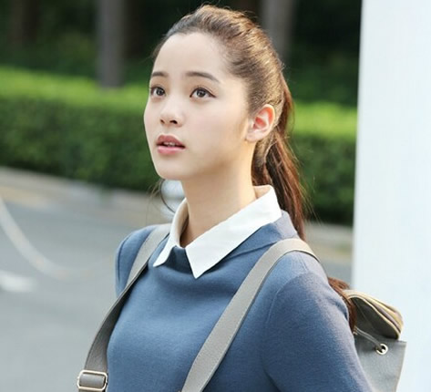 欧阳娜娜身材大变样照片曝光：出镜做模特照引热议