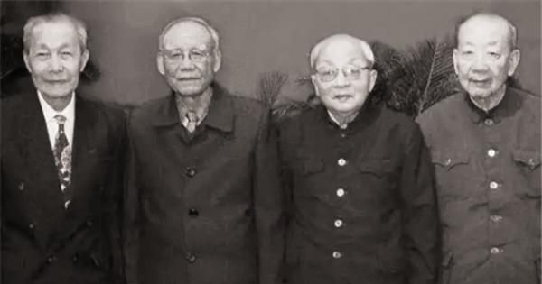 中国导弹之父钱学森与武侠小说作家金庸是什么关系