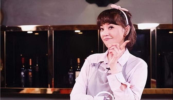 方琼简介个人资料(方琼:嫁大8岁副台长,闪婚后为丈夫生儿子,如今活成人生赢家)