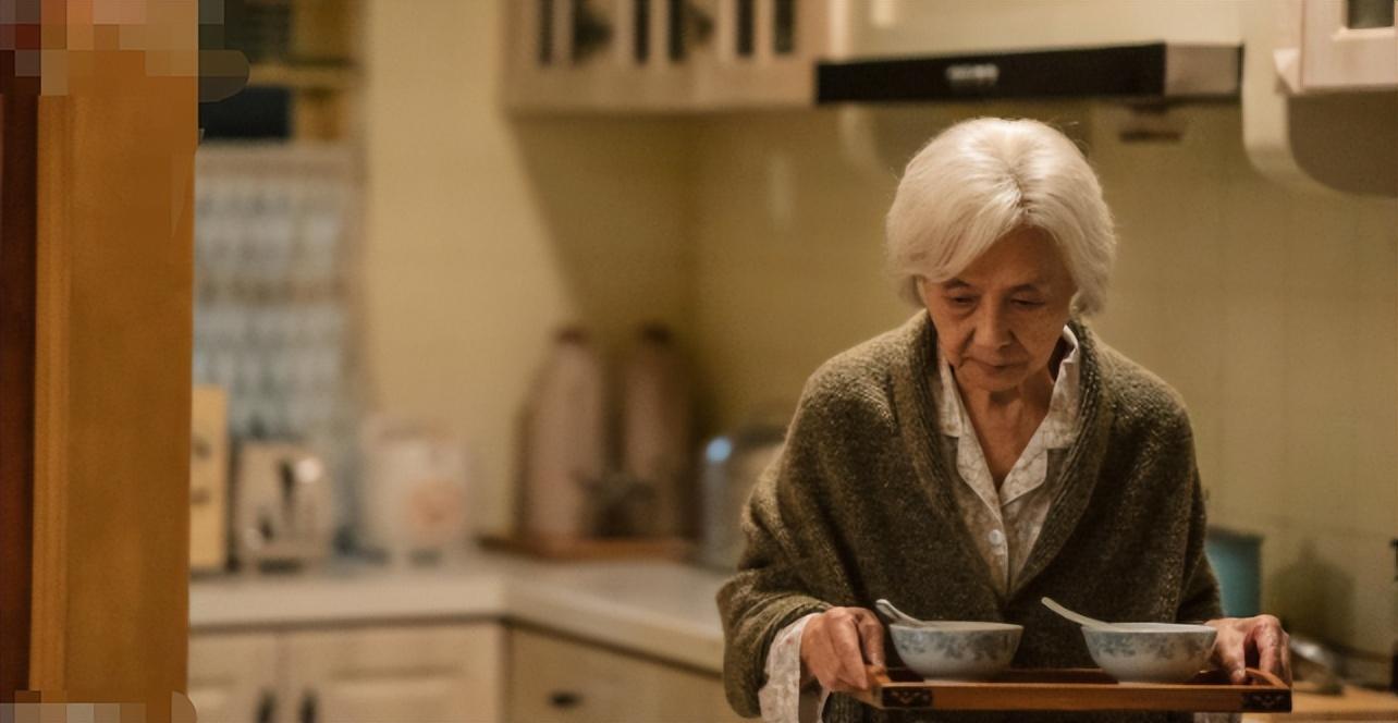 给2022年“演技最好”的10位女演员排名,殷桃第二,万茜第十