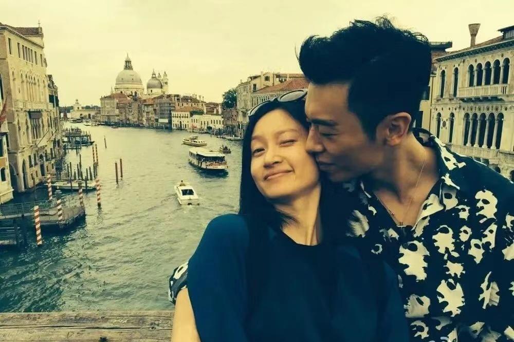 沈佳妮表示:嫁给老公朱亚文是这辈子最正确的决定