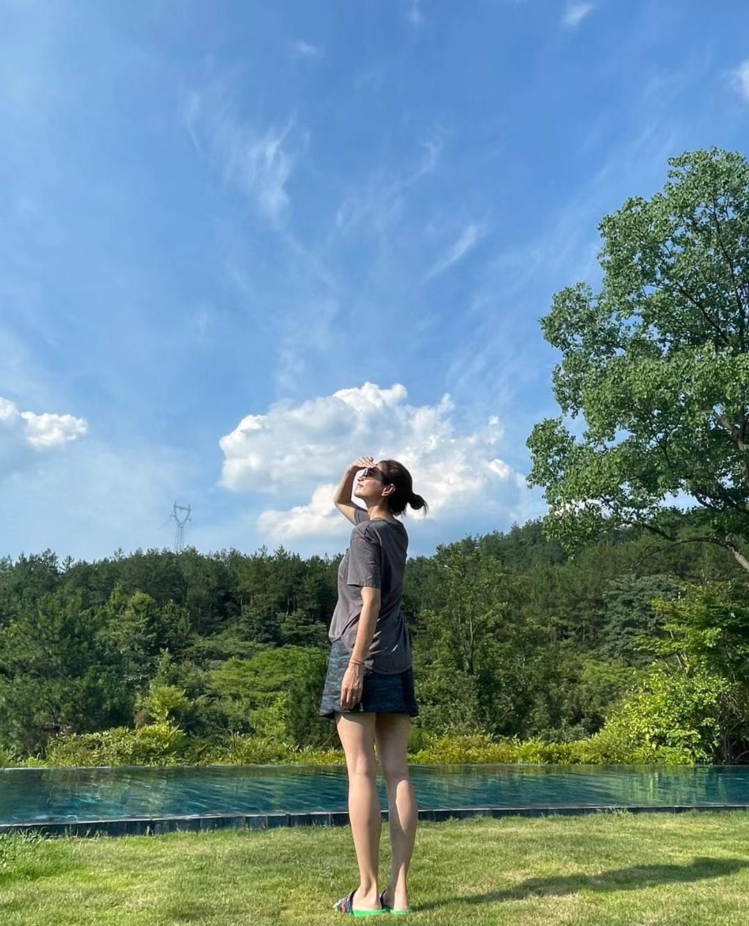 沈佳妮表示:嫁给老公朱亚文是这辈子最正确的决定