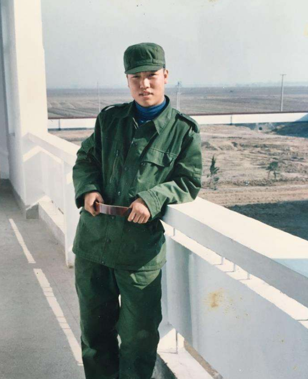 8岁成国家一级演员,35岁辞副处级职务,38岁上春晚,贾冰太绝了"