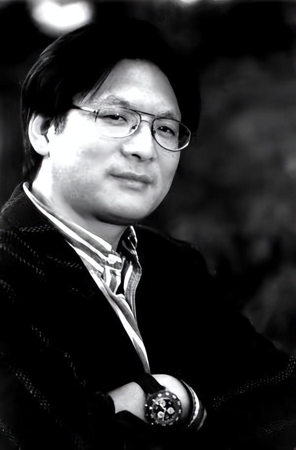 刘晓庆简历个人资料作品（刘晓庆：一生中有过7个男人，4段婚姻中没生过孩子，60岁再当新娘）