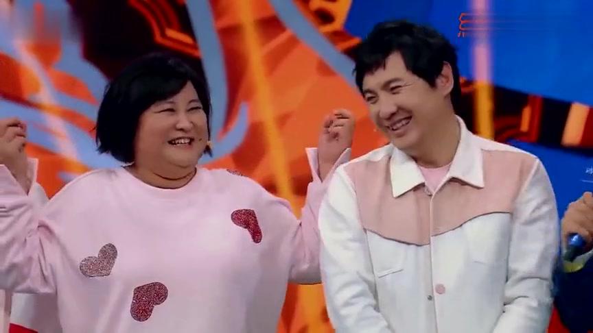 贾玲：靠自己成名，让逝去的母亲流传后世，风光背后有泪水