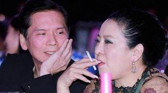 “东北女人”陈岚纵横史,一个港娱都不敢惹的女人