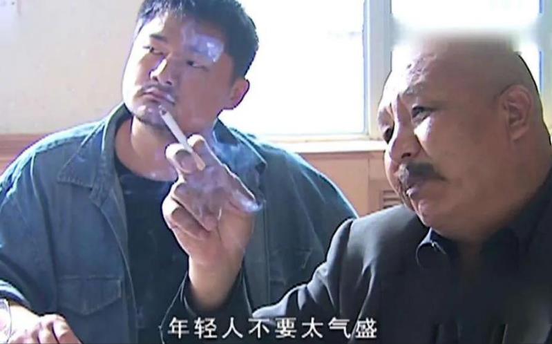 何铁红剧照(何铁红演过的电视剧片名)