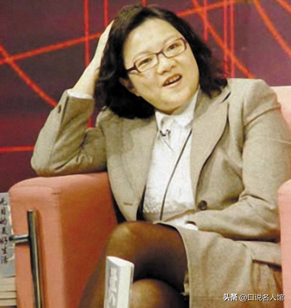 洪晃个人资料简介及家世（名门痞女洪晃：陈凯歌前妻，豪言睡五个男人才够本，已有四段婚姻）