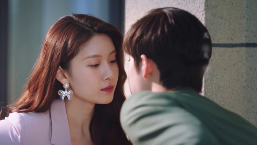 王子璇男朋友是谁？真的和谢彬彬在一起了吗？