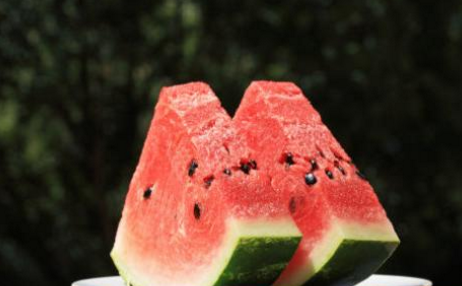 冰冻西瓜吃了有什么危害,冰冻西瓜有什么影响图3