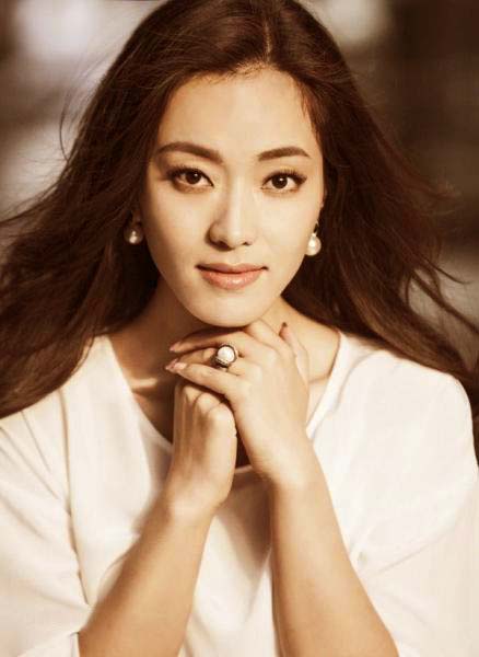 被传“耍大牌”后住在地下室，小妻子和双胞胎儿女让邵兵坚强