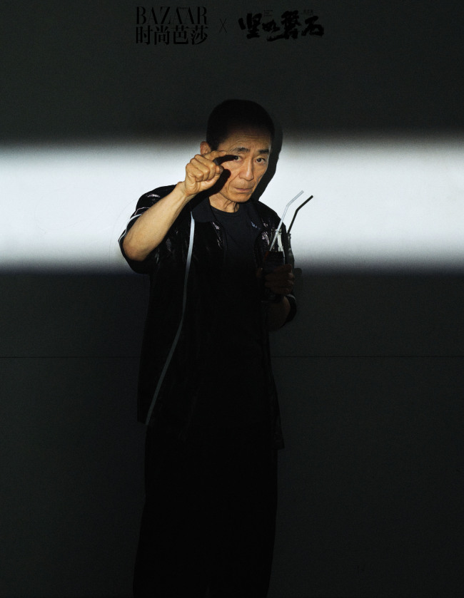 电影坚如磐石双阵营合体芭莎大片