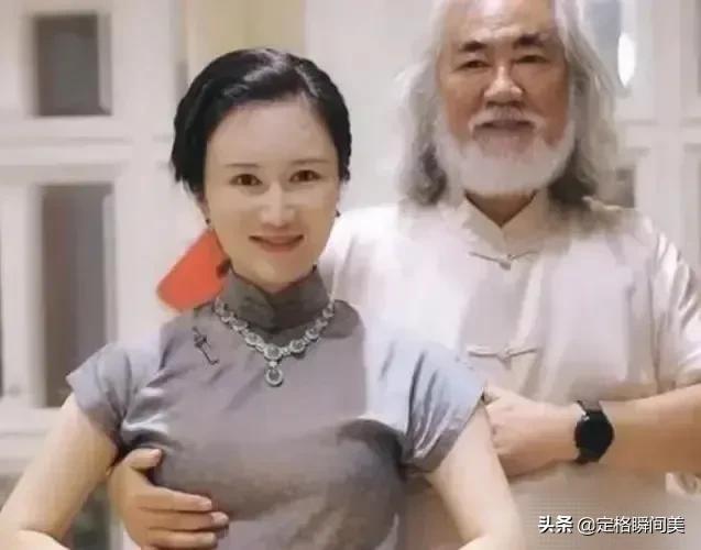 杜星霖个人资料简介演的电视剧(杜星霖嫁大她几十岁张纪中 婚后幸福又恩爱 夫妻直播捞金)