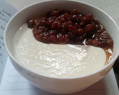 双皮奶的粉是什么做的