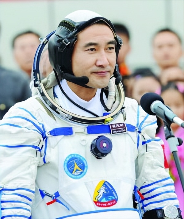 寒门贵子翟志刚:从农村娃逆袭为航天英雄,妻子曾向他提出过离婚