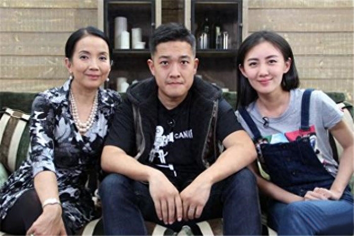 吕丽萍的个人资料，与陶伟离婚21年：她带儿子三婚，他病逝后父母与妻子打官司