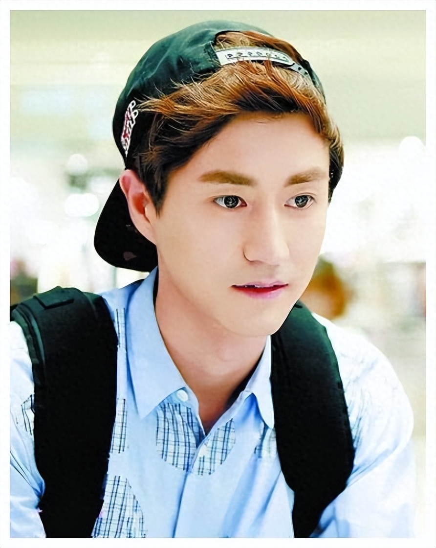 杨玏个人资料:一心为“星二代”正名,他却成父亲杨立新的心病