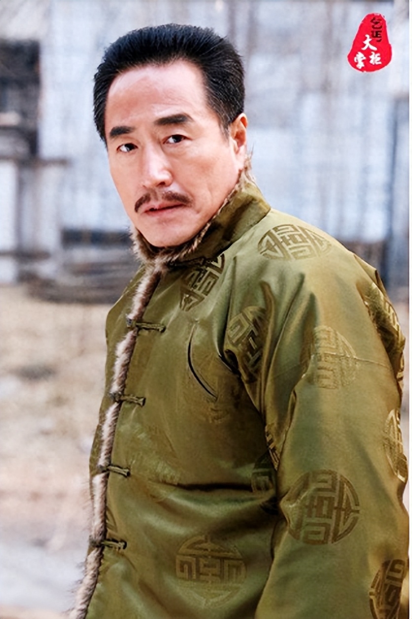 杨玏个人资料:一心为“星二代”正名,他却成父亲杨立新的心病