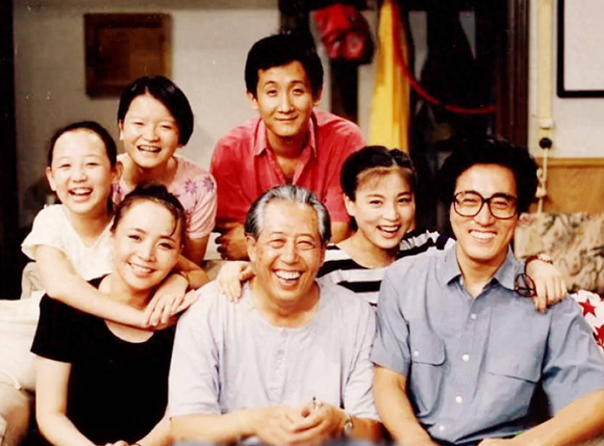 杨玏个人资料:一心为“星二代”正名,他却成父亲杨立新的心病