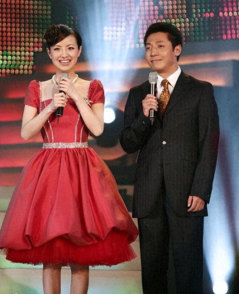 涂经纬个人资料:从贵州贵阳走出来的央视著名主持人,男友在雾中迷路了