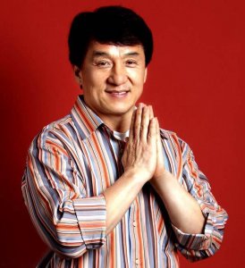 ​成龙个人资料大全（成龙：一次放纵毁了吴绮莉母女一生，他有着怎样的心路历程