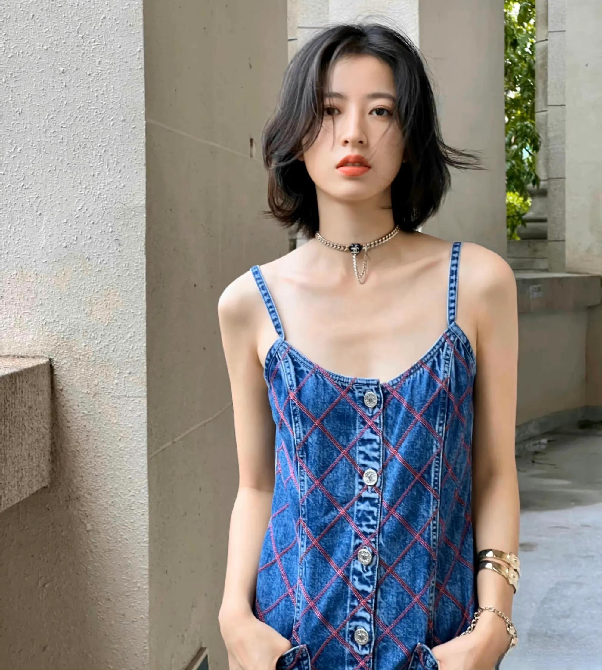 周雨彤个人资料(“复旦女神”“男神收割机”—— 周雨彤)