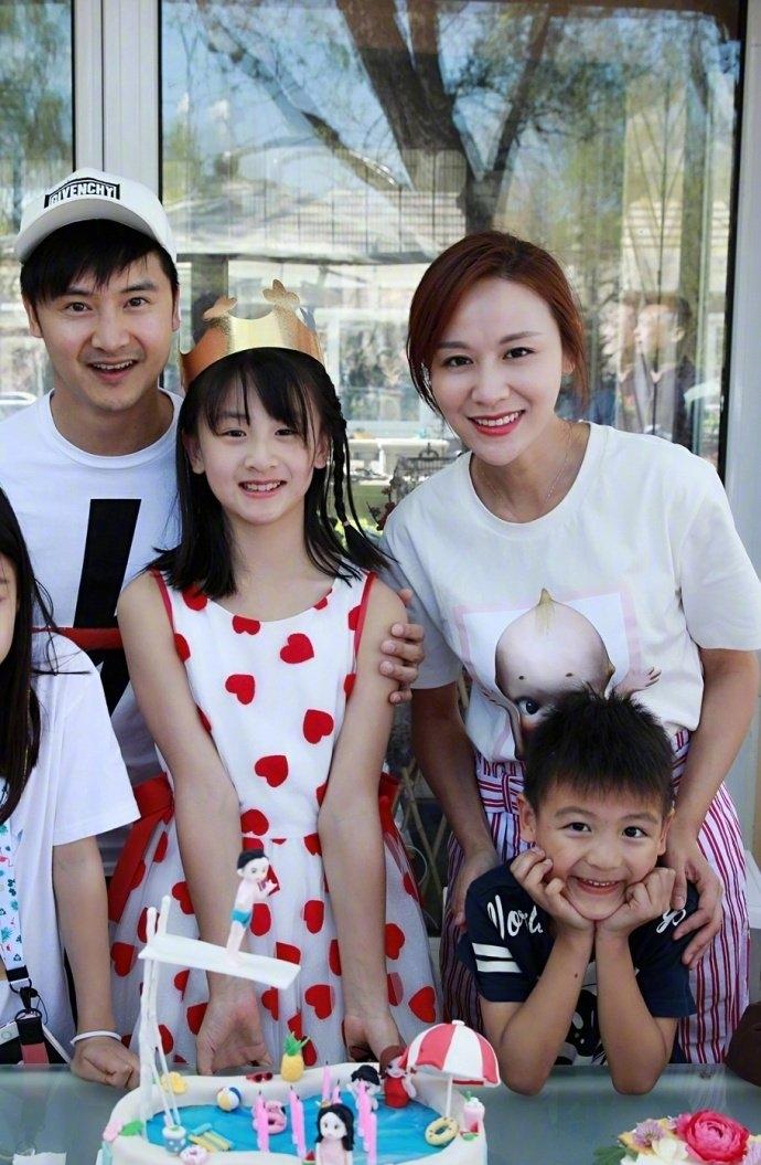 田亮的老婆是谁(“超女”叶一茜:我这辈子最正确的决定,就是在23岁时嫁给田亮)