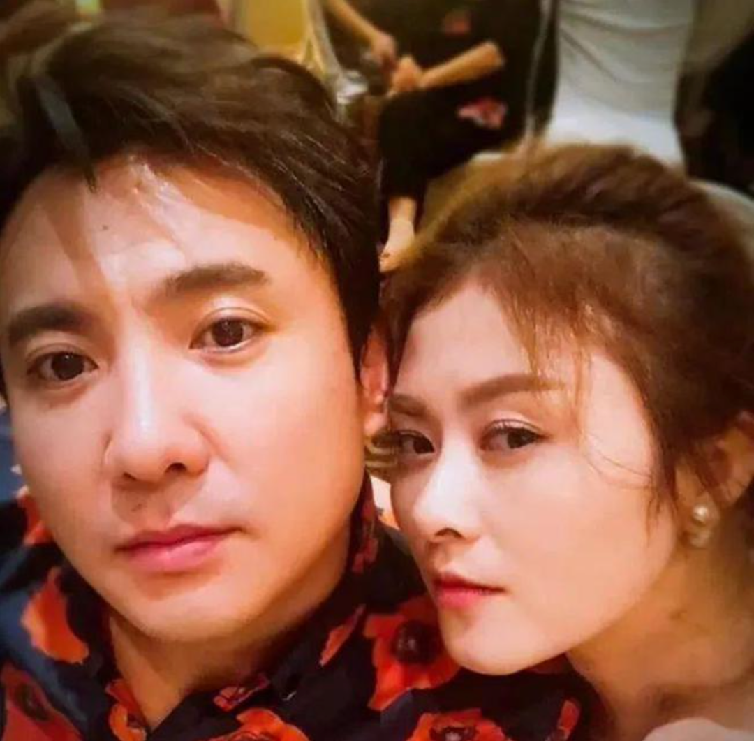 沈腾的妻子是谁(沈腾的妻子王琦:嫁给了妈妈看准的女婿,如今婚姻状况如何)