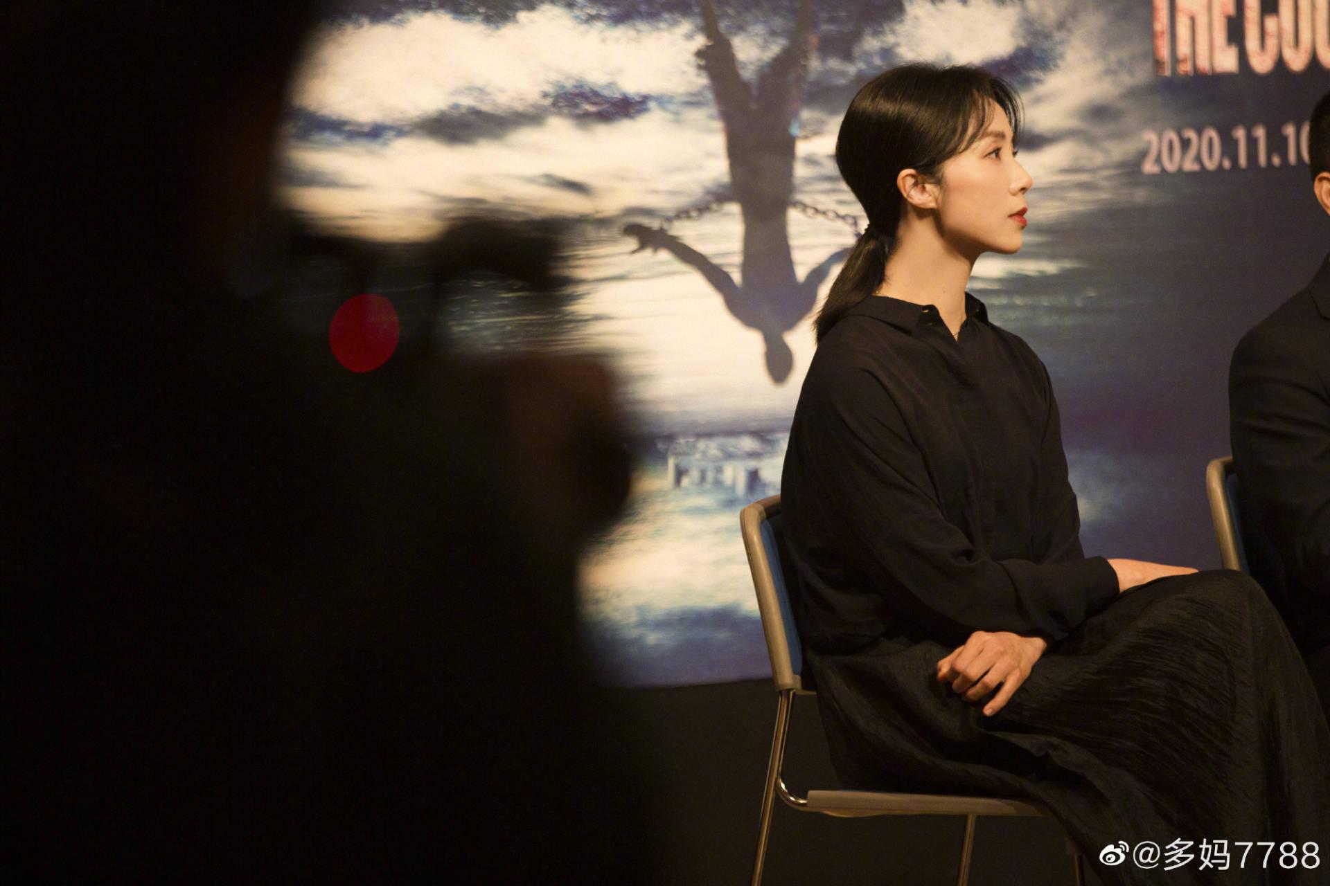 黄磊的老婆是谁(黄磊老婆:18岁恋爱,生3娃当主妇,41岁重回职场,孙莉行吗?)