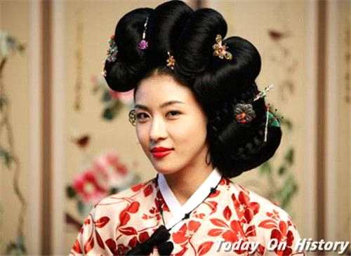 黄真伊的个人才情如何 黄真伊诗作赏析 \