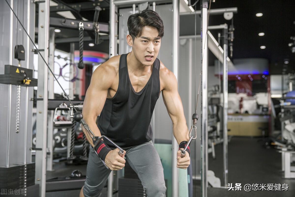 步惊云是谁演的(从歌手到演员,因饰演步惊云而走红,46岁的何润东大秀肌肉身材)