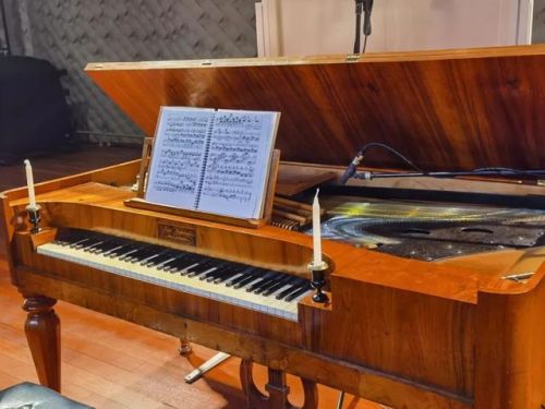 贝多芬第七交响曲又叫什么?贝多芬第七交响曲第四乐章-第1张图片-