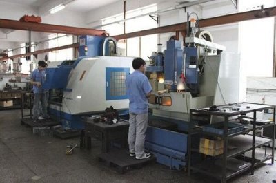 ​模具加工厂取什么名字？附近的模具加工厂