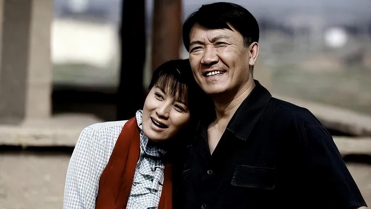 史兰芽与刘斌离婚23年,各自经历三段婚姻,却一个天上,一个地下