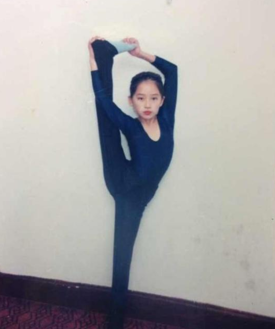 与纪凌尘3年恋爱最终分手的阚清子,如今挥别渣男搞事业活出风采