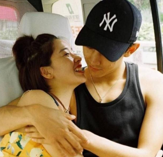 与纪凌尘3年恋爱最终分手的阚清子,如今挥别渣男搞事业活出风采