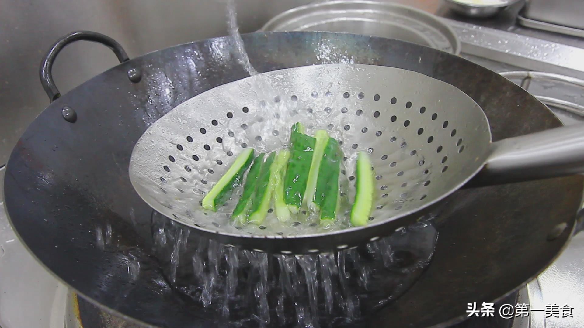 简单制作寿司（寿司用什么米比较好）