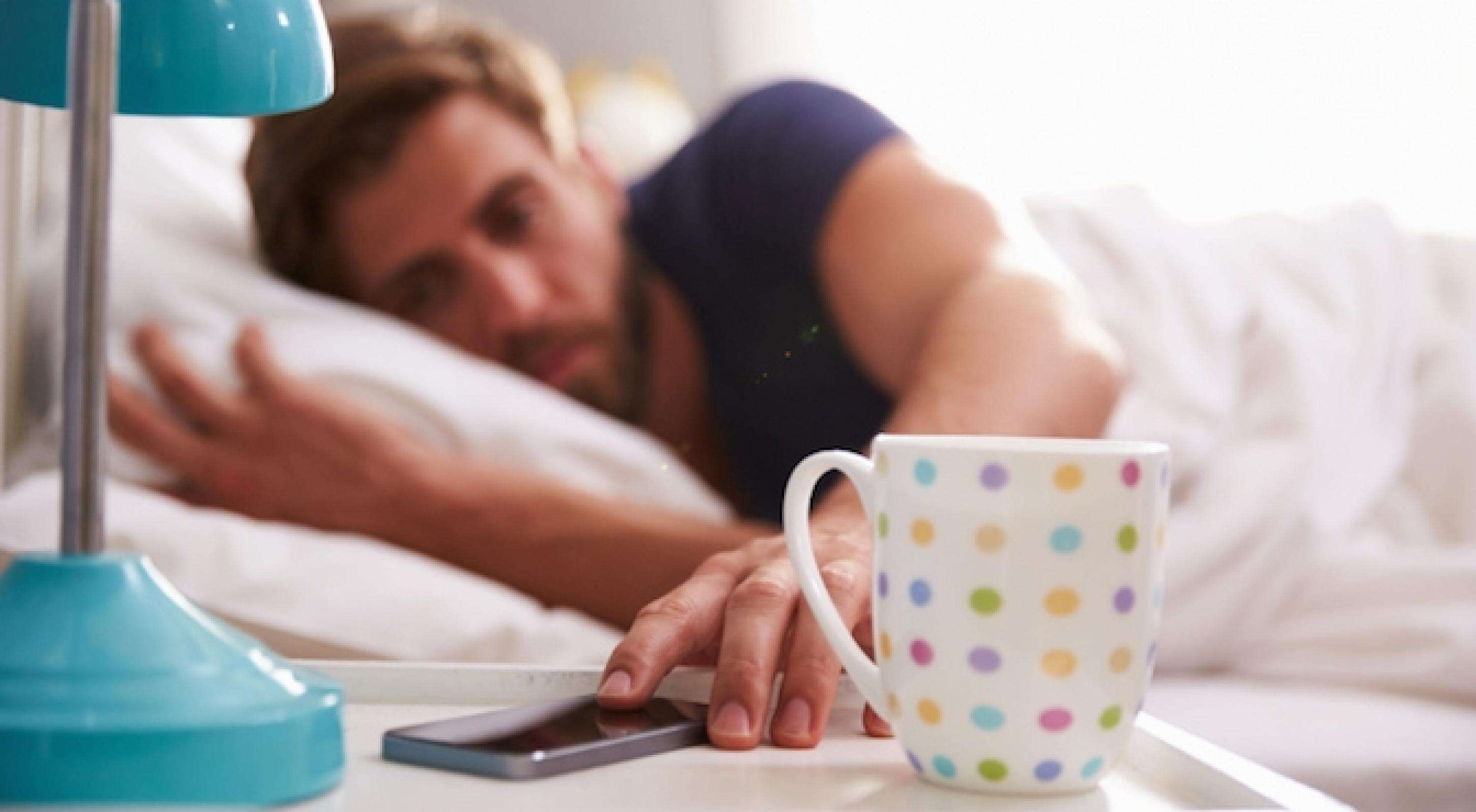 床头摆放镜子有什么不好-(家中镜子对床位有什么影响)