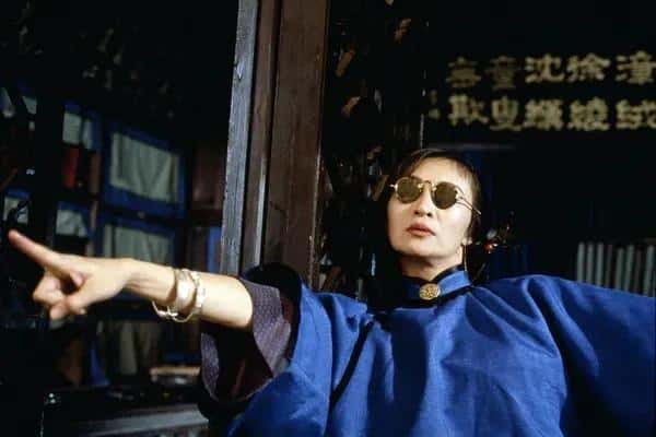 萧芳芳近照(香港演员萧芳芳个人资料简介)