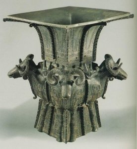 四羊方尊介绍,四羊方尊是什么时期的?四羊方尊有什么寓意?